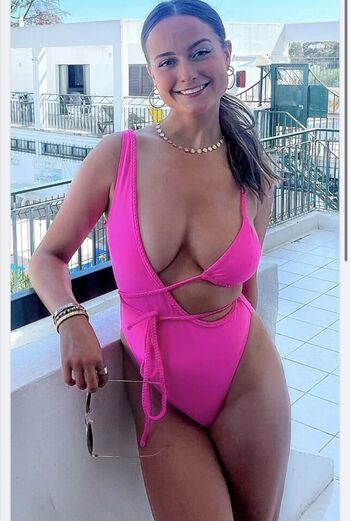 Niamh cryan page leaked private photo uncensored HD quality