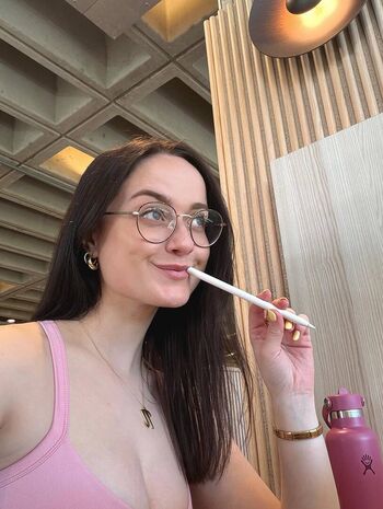 Niamh cryan page leaked private photo uncensored HD quality