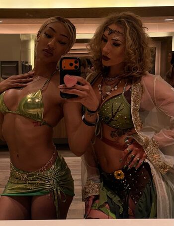 Nikkita lyons  page leaked private photo uncensored HD quality