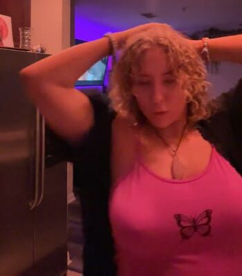 Nikkita lyons leaked private photo uncensored HD quality