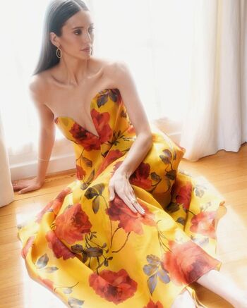Nina dobrev page leaked private photo uncensored HD quality