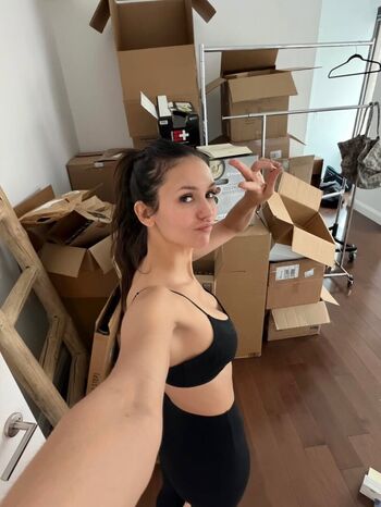 Nina dobrev page leaked private photo uncensored HD quality