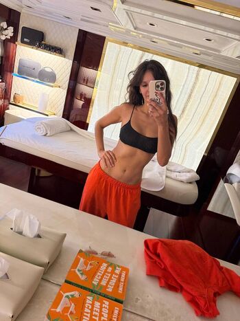 Nina dobrev page leaked private photo uncensored HD quality