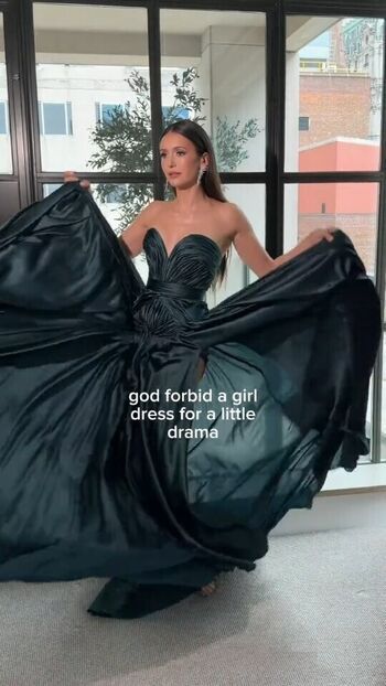 Nina dobrev leaked private photo uncensored HD quality