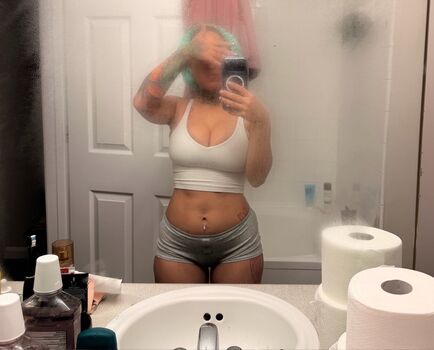 Ninethavix leaked private photo uncensored HD quality