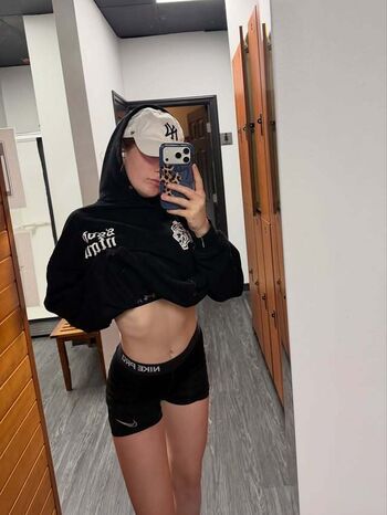 Notemilyb page leaked private photo uncensored HD quality