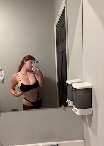 Notemilyb page leaked private photo uncensored HD quality