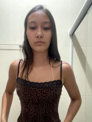 Novinhas com peitos pequenos page leaked private photo uncensored HD quality
