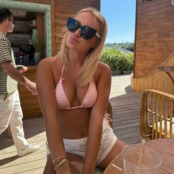 Nuki van lent page leaked private photo uncensored HD quality