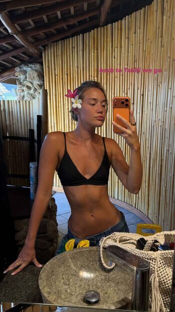 Olivia ponton page leaked private photo uncensored HD quality