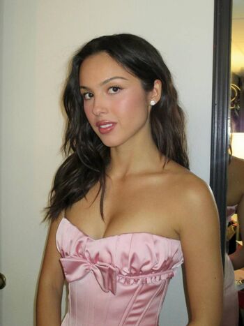 Olivia rodrigo  page leaked private photo uncensored HD quality