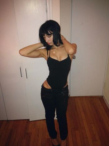 Oliviaraynn page leaked private photo uncensored HD quality