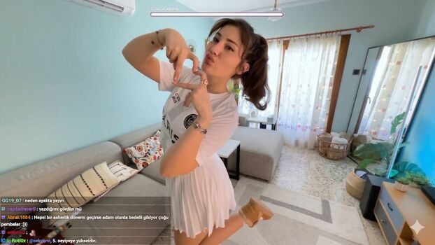 Ozge azunyan leaked private photo uncensored HD quality