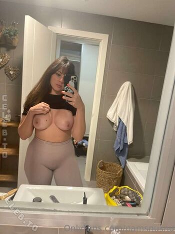 Pamsnusnu leaked private photo uncensored HD quality