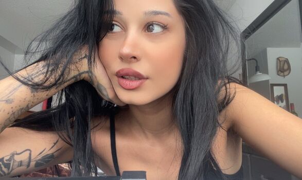 Persian page leaked private photo uncensored HD quality