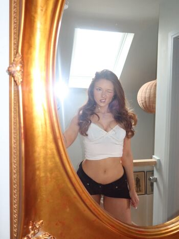 Pheobeisginger page leaked private photo uncensored HD quality