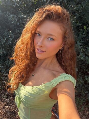 Pheobeisginger page leaked private photo uncensored HD quality