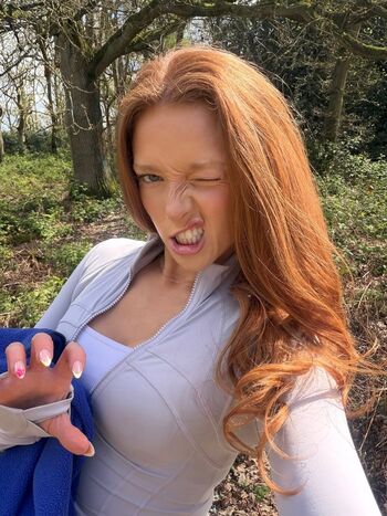 Pheobeisginger leaked private photo uncensored HD quality
