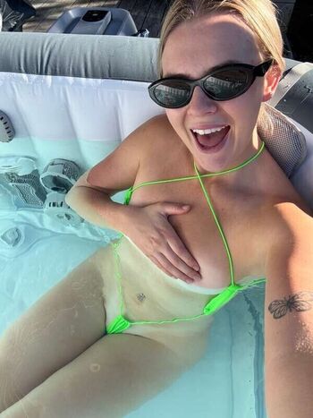 Phoebe harris leaked private photo uncensored HD quality