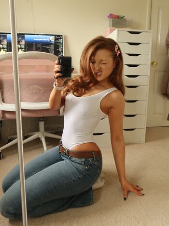 Phoebeisginger page leaked private photo uncensored HD quality