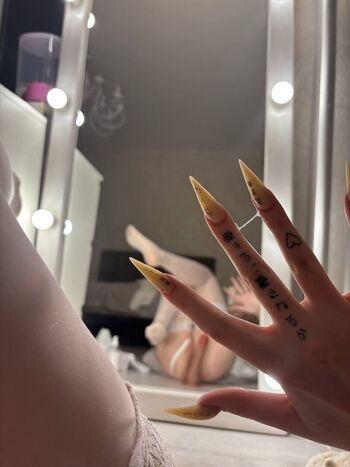 Prettylyriqq leaked private photo uncensored HD quality