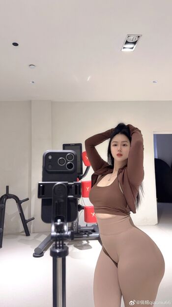 Qiaoniutt  page leaked private photo uncensored HD quality