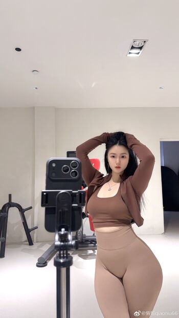 Qiaoniutt  page leaked private photo uncensored HD quality