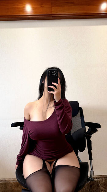 Qiaoniutt  page leaked private photo uncensored HD quality