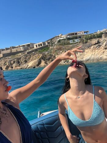 Rachel zegler leaked private photo uncensored HD quality
