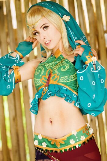 Rolyatistaylor  page leaked private photo uncensored HD quality