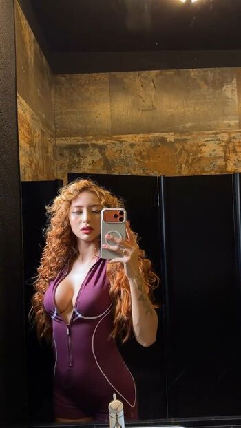 Ruivinha de marte page leaked private photo uncensored HD quality