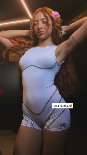Ruivinha de marte leaked private photo uncensored HD quality