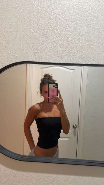 Sadie mckenna  page leaked private photo uncensored HD quality