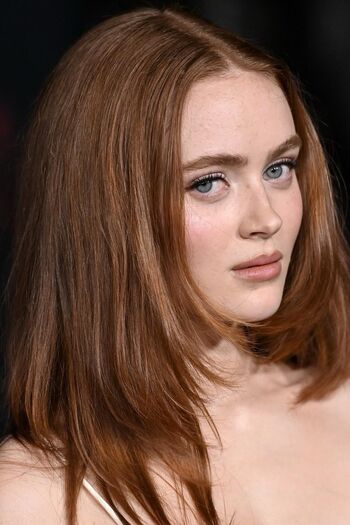 Sadie sink page leaked private photo uncensored HD quality