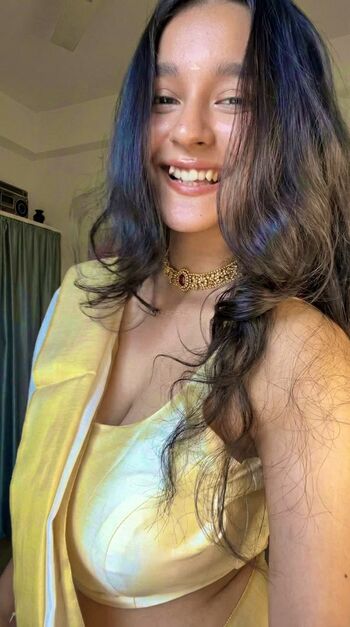 Sakshi pandey page leaked private photo uncensored HD quality