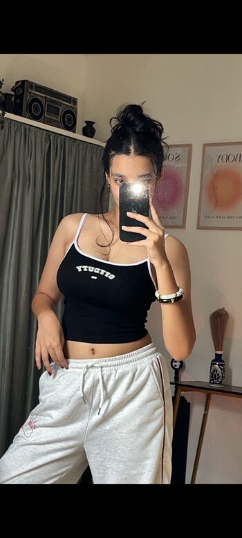 Sakshi pandey page leaked private photo uncensored HD quality