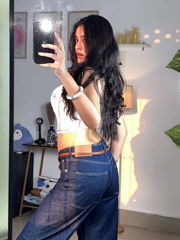 Sakshi pandey leaked private photo uncensored HD quality