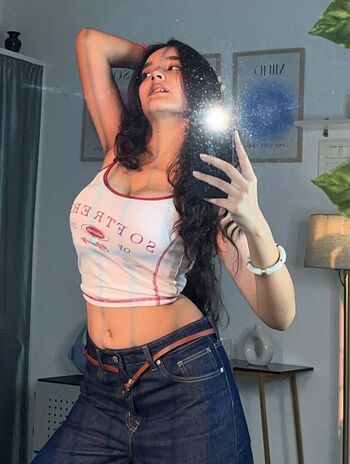 Sakshi pandey leaked private photo uncensored HD quality
