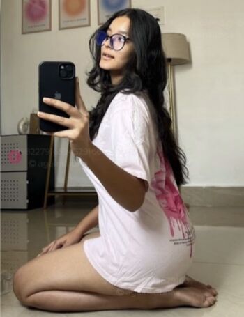 Sakshi pandey leaked private photo uncensored HD quality