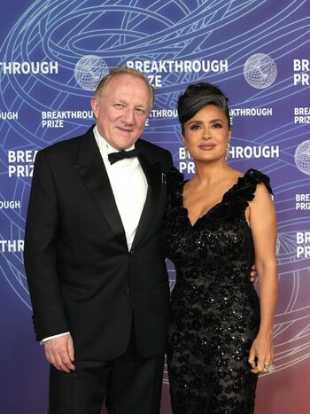 Salma hayek  page leaked private photo uncensored HD quality