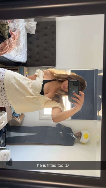 Sara dobrik leaked private photo uncensored HD quality