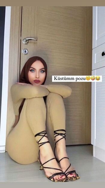 Sariikubraa leaked private photo uncensored HD quality