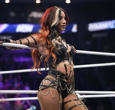 Sasha banks page leaked private photo uncensored HD quality