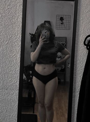 Shadowkyuu leaked private photo uncensored HD quality