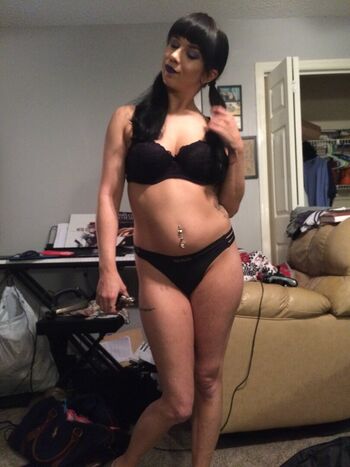 Show your girlfriend leaked private photo uncensored HD quality
