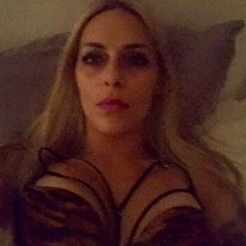 Show your girlfriend page leaked private photo uncensored HD quality