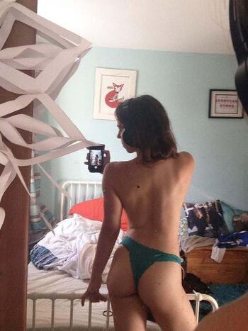 Show your girlfriend page leaked private photo uncensored HD quality