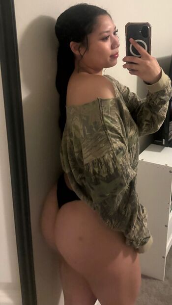 Shylalobrutto leaked private photo uncensored HD quality
