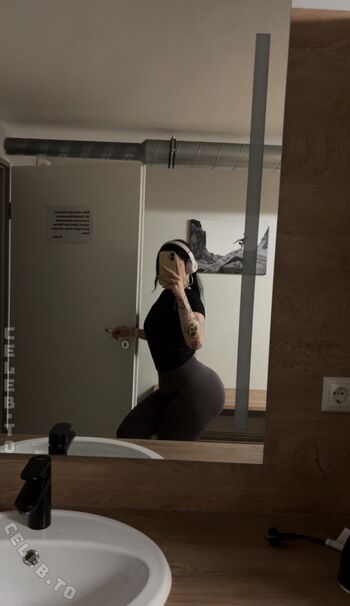 Sinarwtz leaked private photo uncensored HD quality
