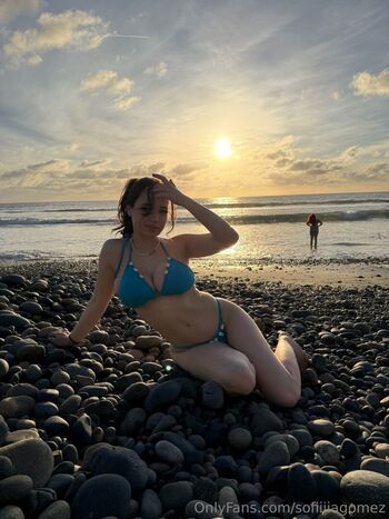 Sofia gomez  page leaked private photo uncensored HD quality